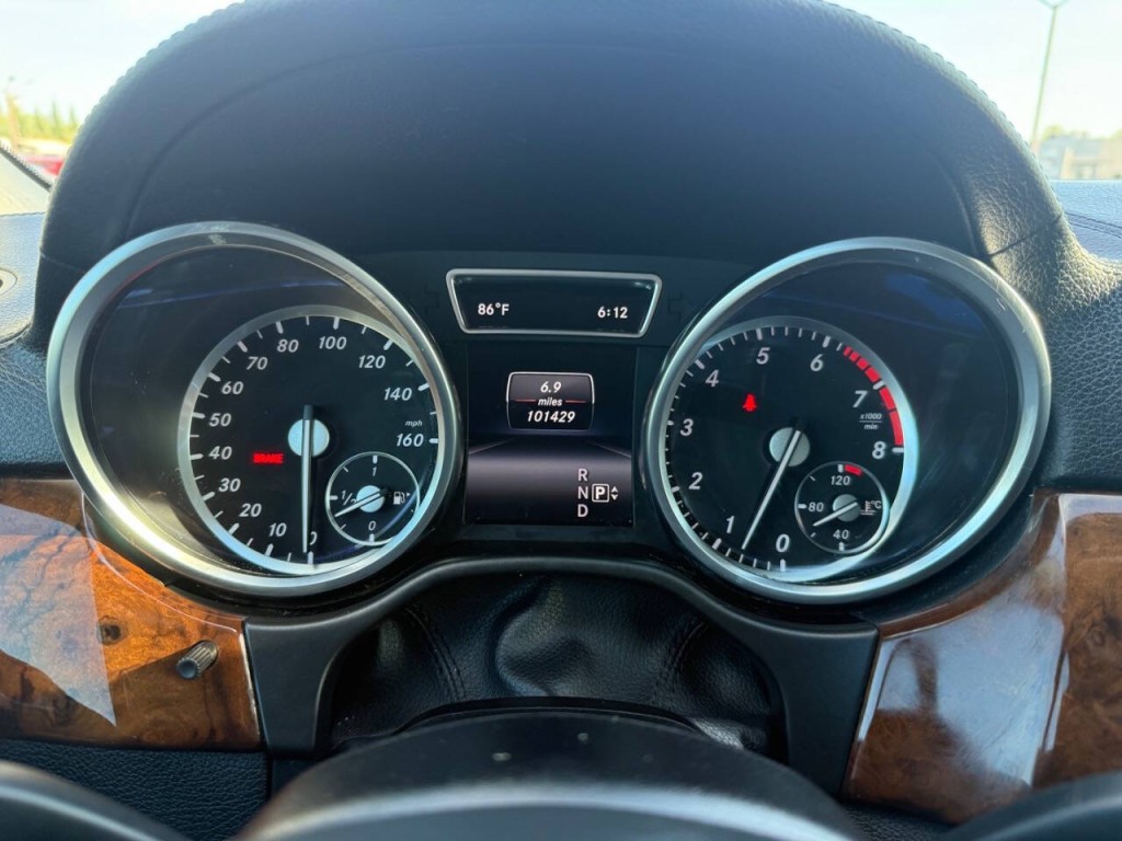 2015 Mercedes-Benz GL-Class Image 29