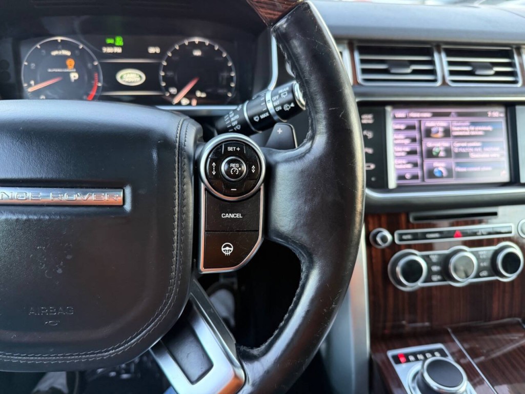 2014 Land Rover Range Rover Image 13