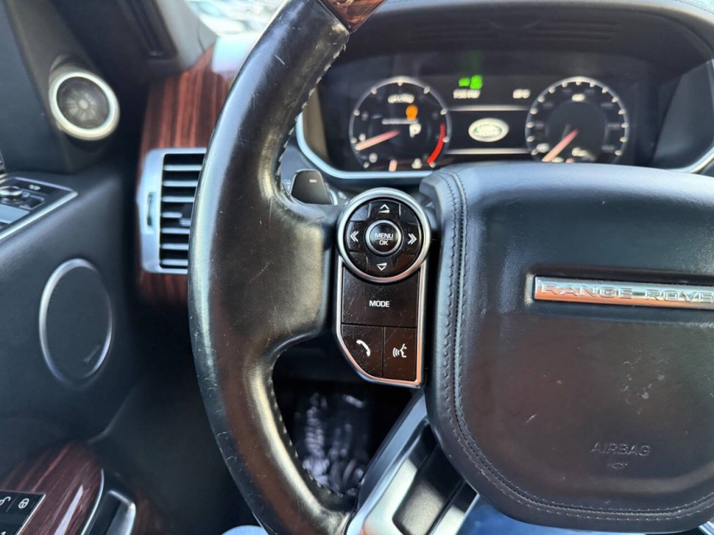 2014 Land Rover Range Rover Image 14