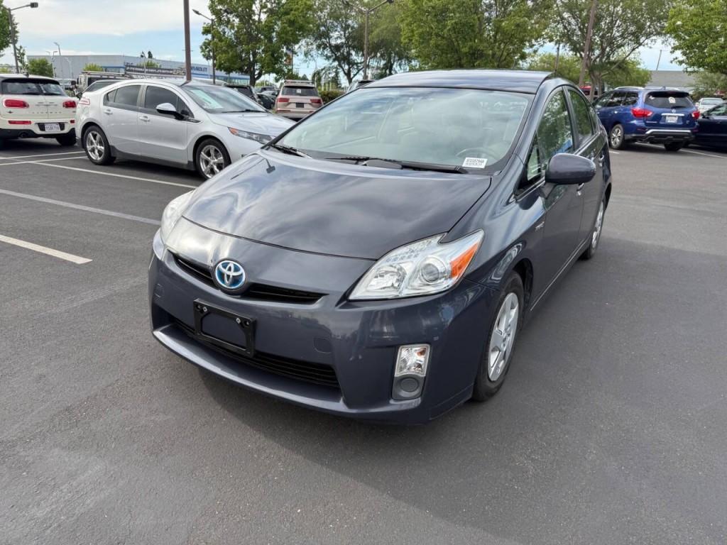 2010 Toyota Prius Image 1