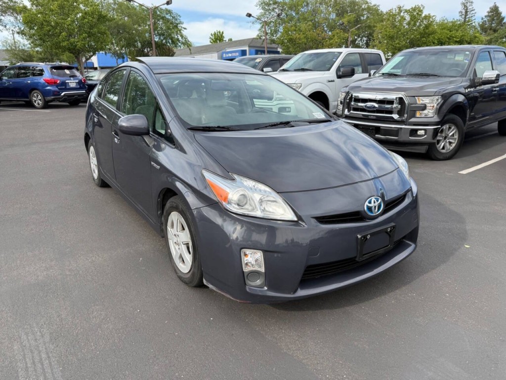 2010 Toyota Prius Image 3