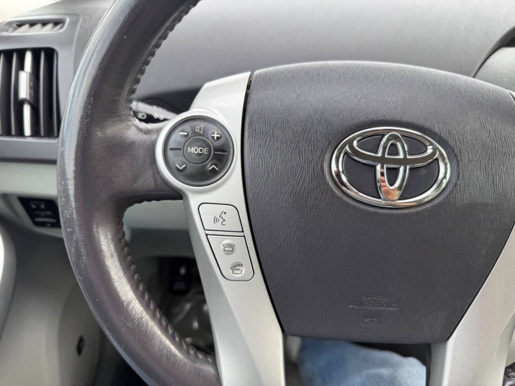 2010 Toyota Prius Image 20