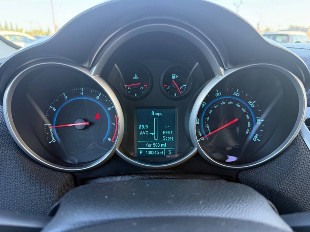 2012 Chevrolet Cruze Image 14