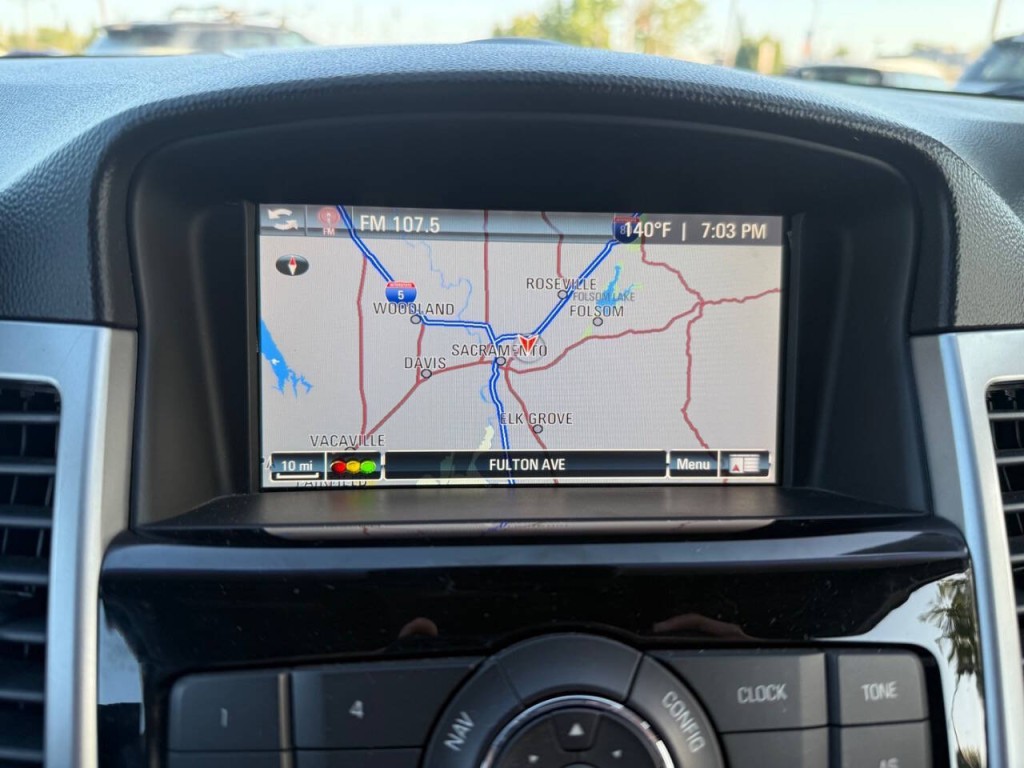 2012 Chevrolet Cruze Image 16