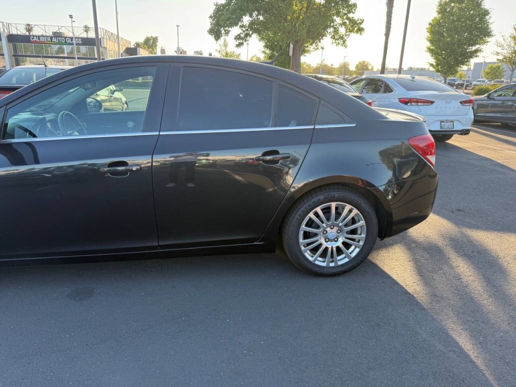 2012 Chevrolet Cruze Image 33