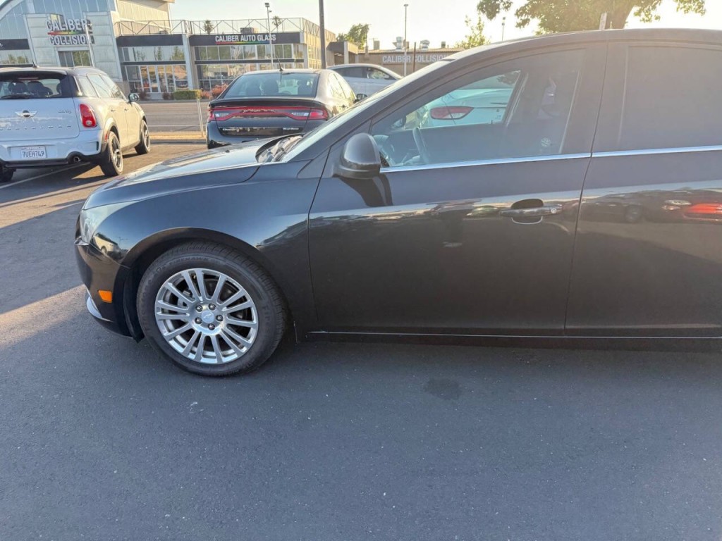 2012 Chevrolet Cruze Image 34