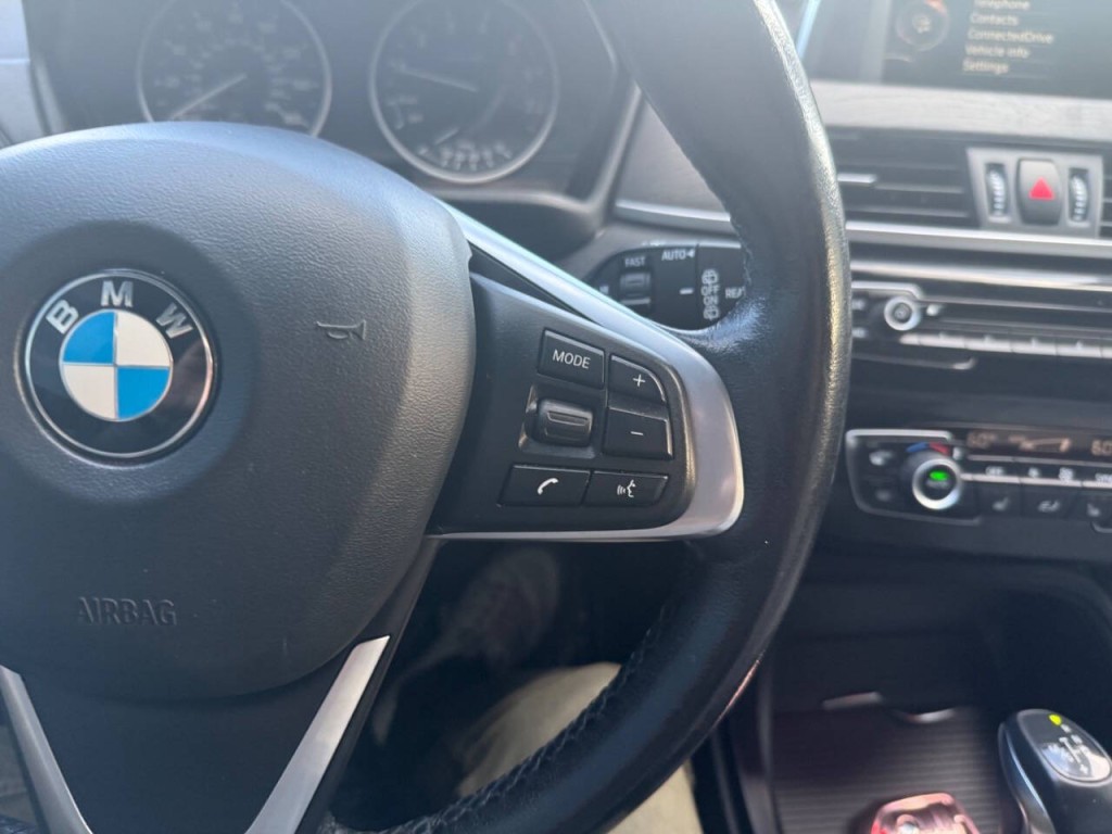 2017 BMW X1 Image 12