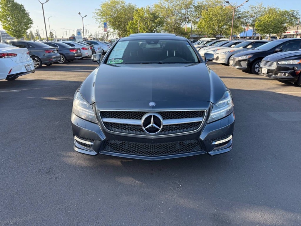 2013 Mercedes-Benz CLS-Class Image 2