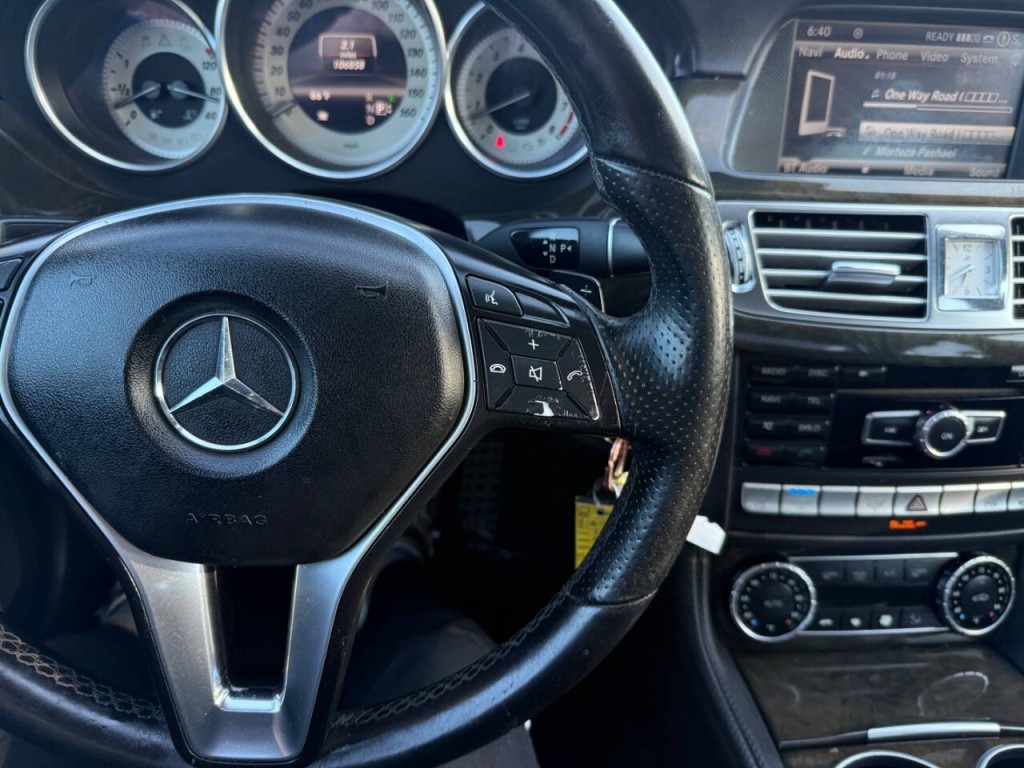 2013 Mercedes-Benz CLS-Class Image 13