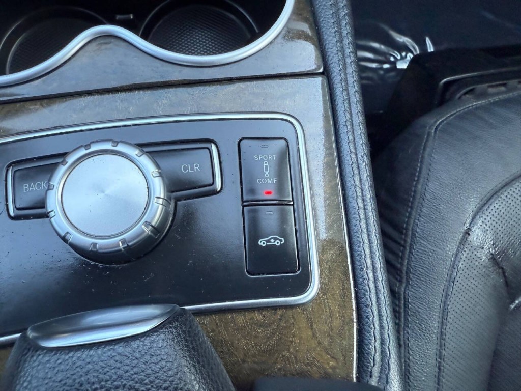 2013 Mercedes-Benz CLS-Class Image 22