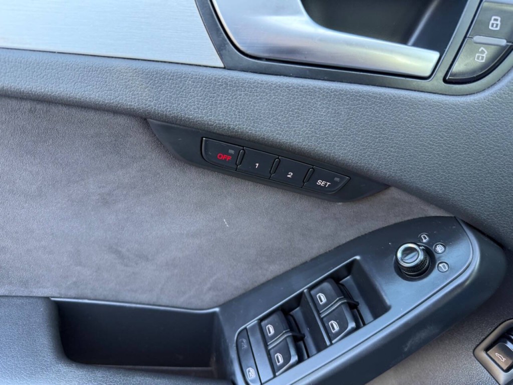 2012 Audi A4 Image 18