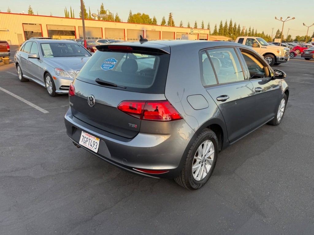 2015 Volkswagen Golf Image 5