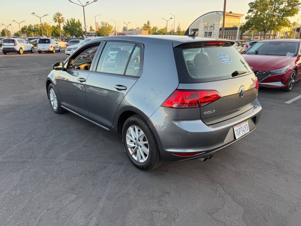 2015 Volkswagen Golf Image 7