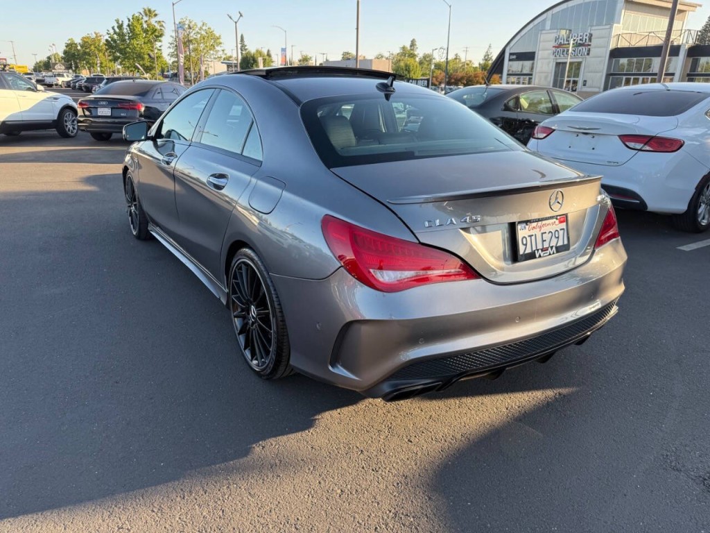 2015 Mercedes-Benz CLA-Class Image 7