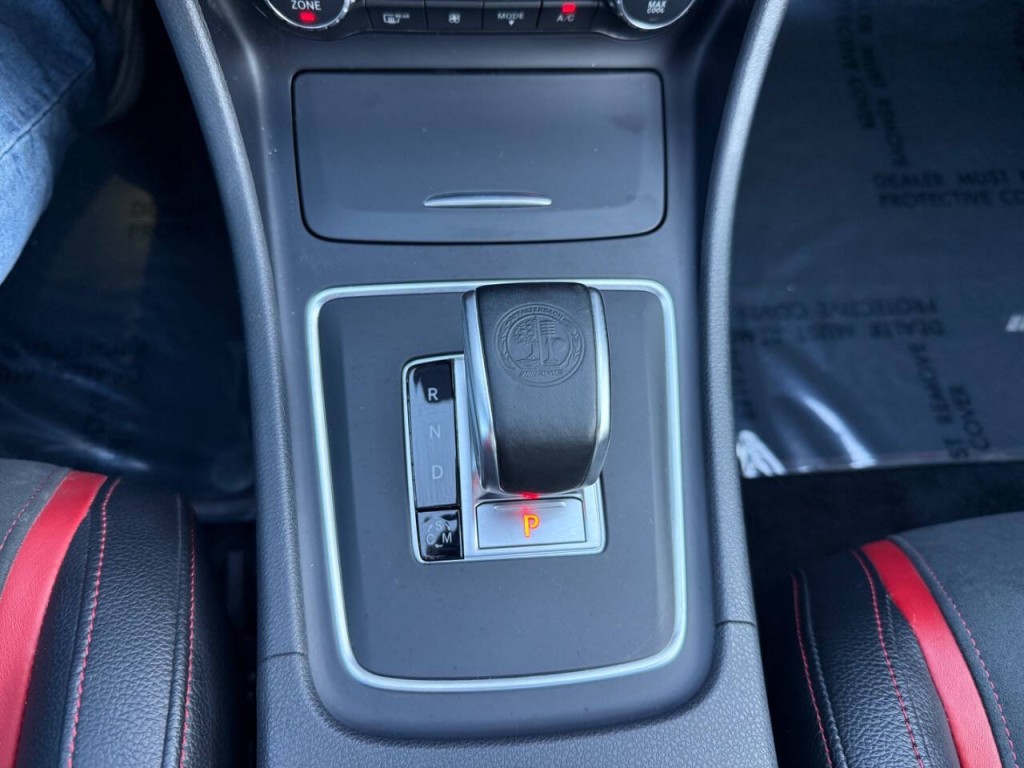 2015 Mercedes-Benz CLA-Class Image 20