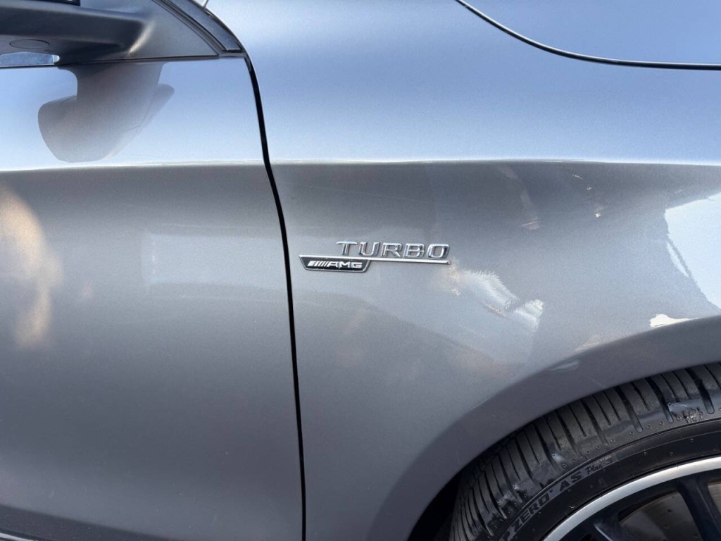 2015 Mercedes-Benz CLA-Class Image 38
