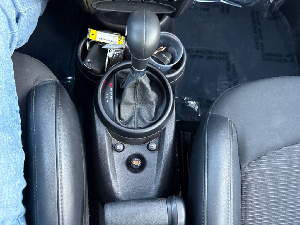 2014 MINI Countryman Image 18