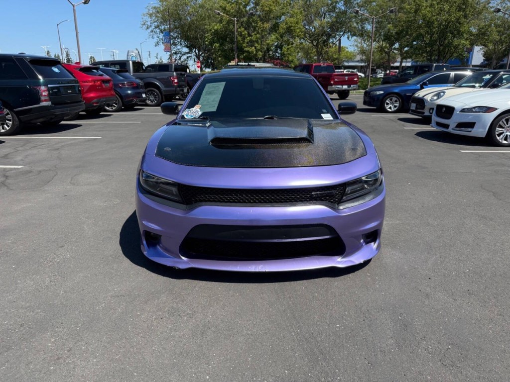 2020 Dodge Charger Image 2