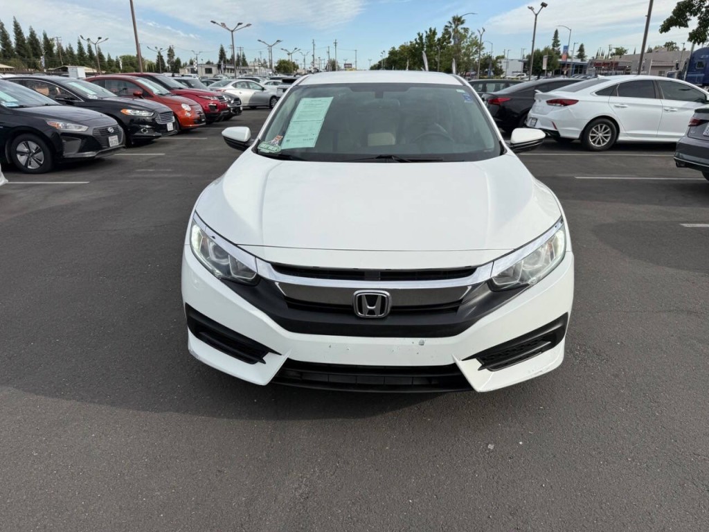 2018 Honda Civic Image 2