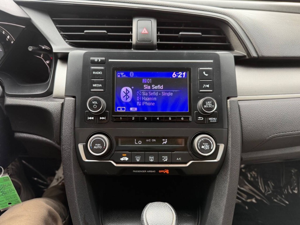 2018 Honda Civic Image 13