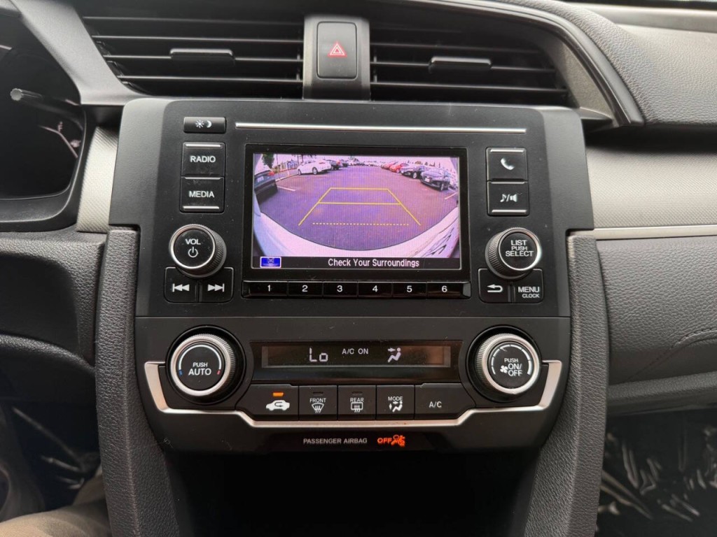 2018 Honda Civic Image 14