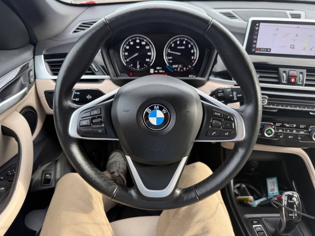 2020 BMW X1 Image 11