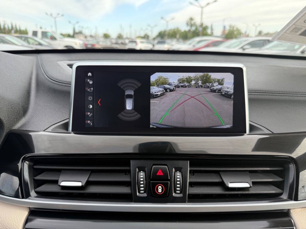 2020 BMW X1 Image 16