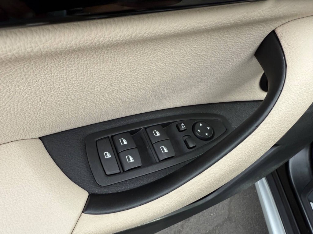 2020 BMW X1 Image 24