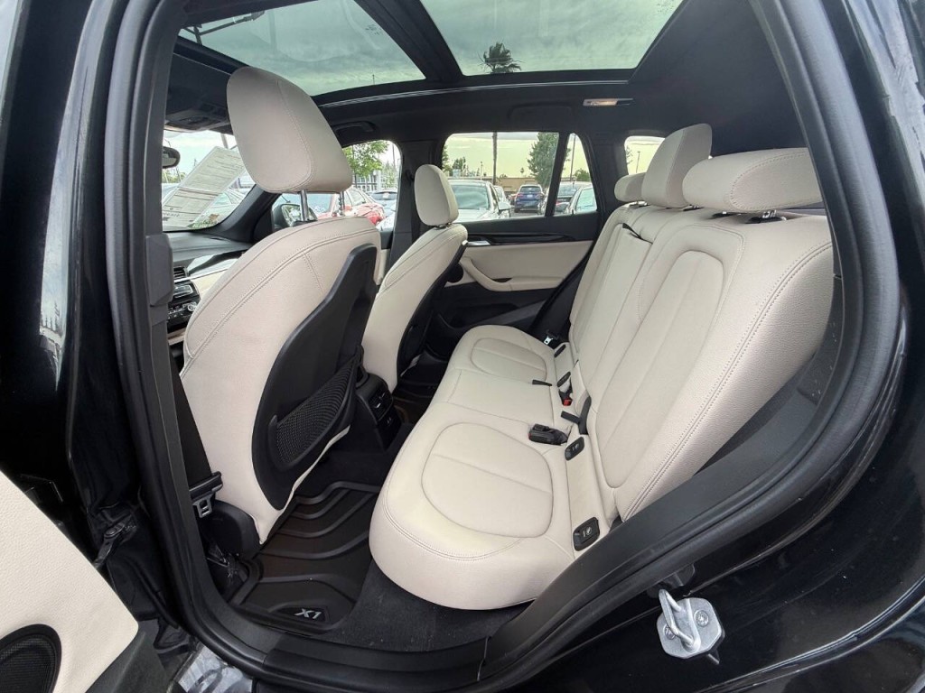 2020 BMW X1 Image 30