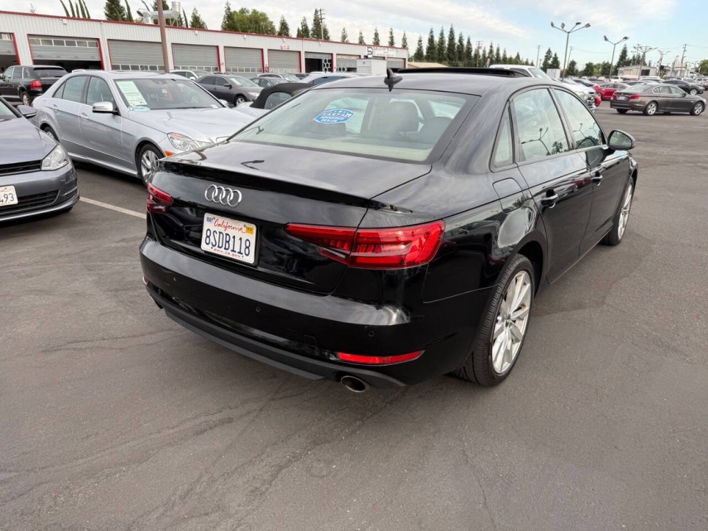 2017 Audi A4 Image 5