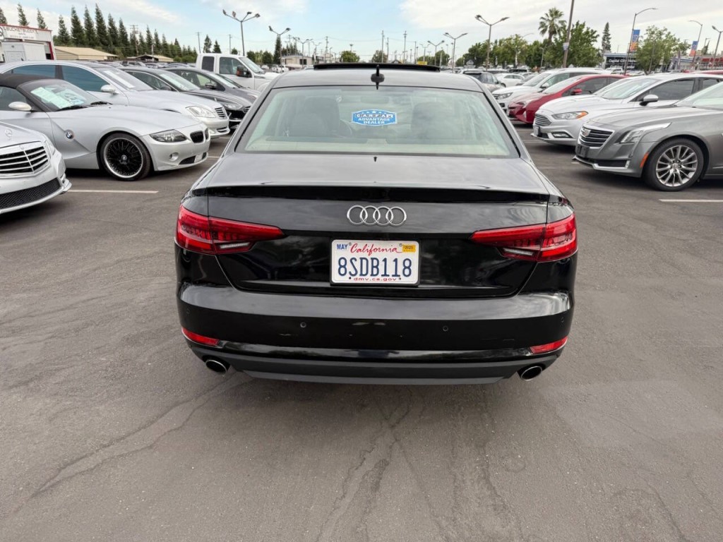 2017 Audi A4 Image 6