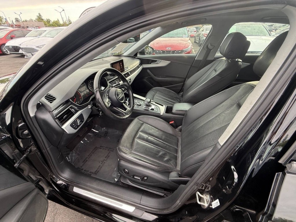 2017 Audi A4 Image 20