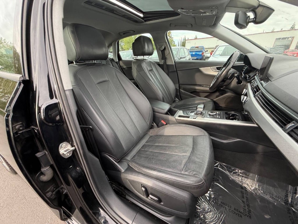2017 Audi A4 Image 31