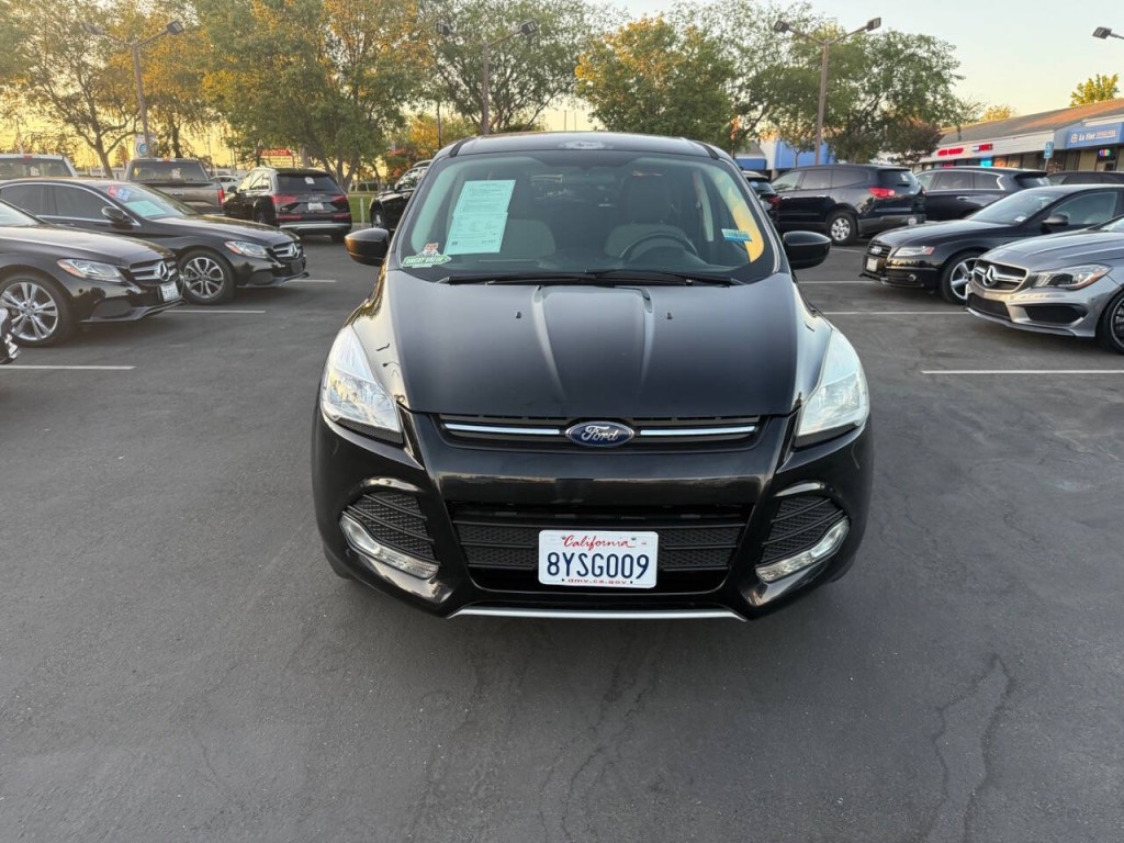 2015 Ford Escape Image 2