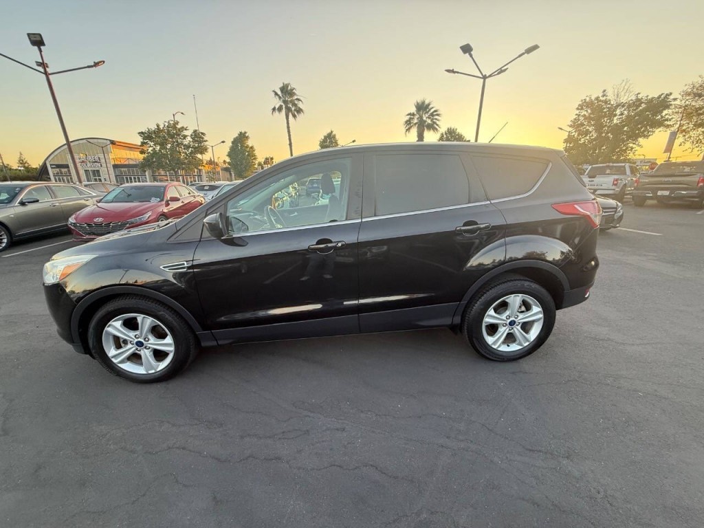2015 Ford Escape Image 8