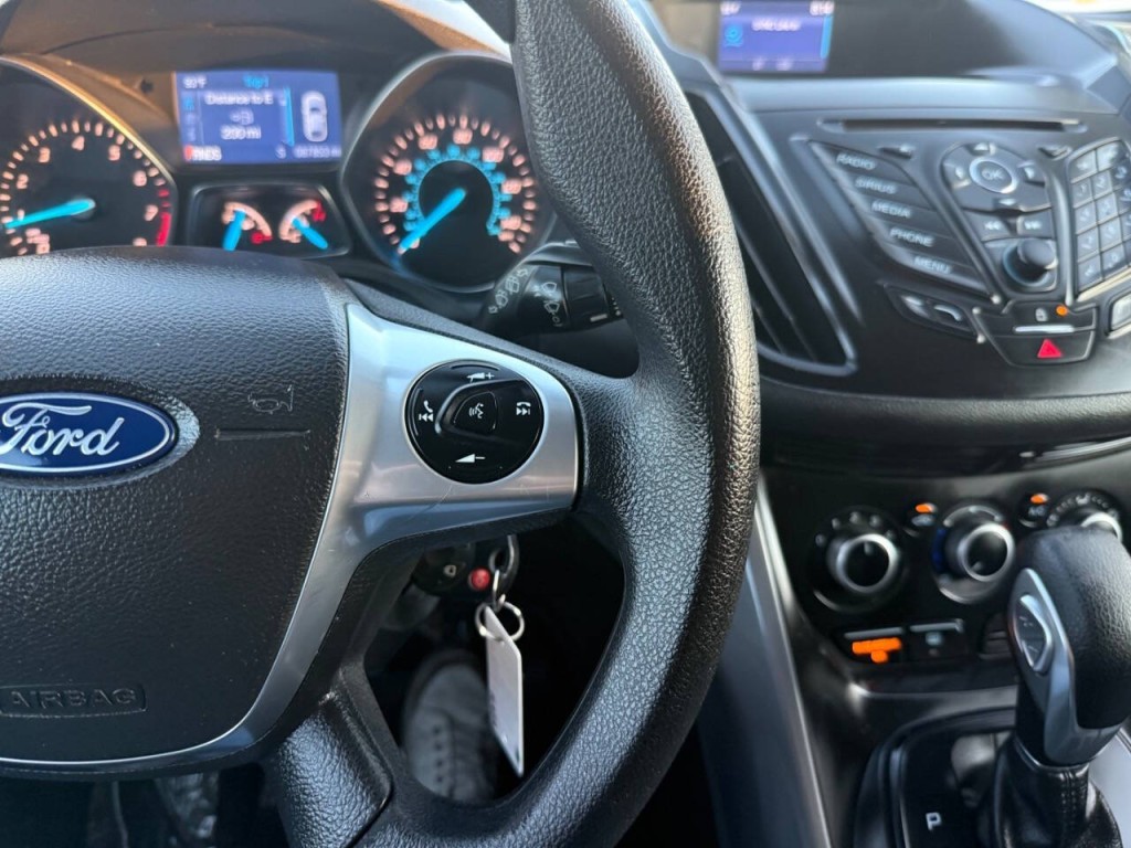 2015 Ford Escape Image 11