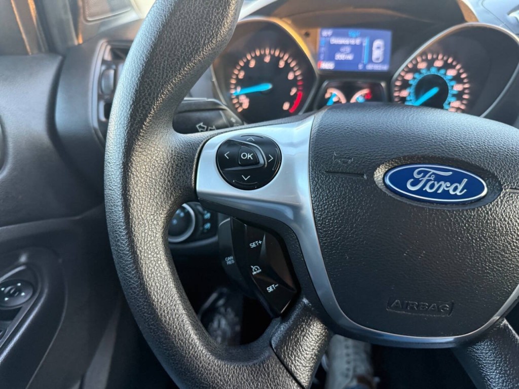 2015 Ford Escape Image 12