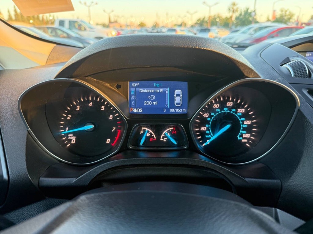 2015 Ford Escape Image 13