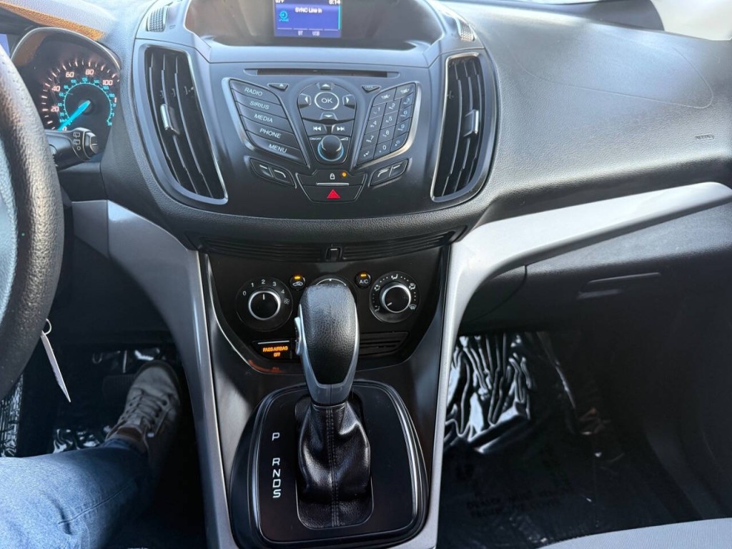 2015 Ford Escape Image 18
