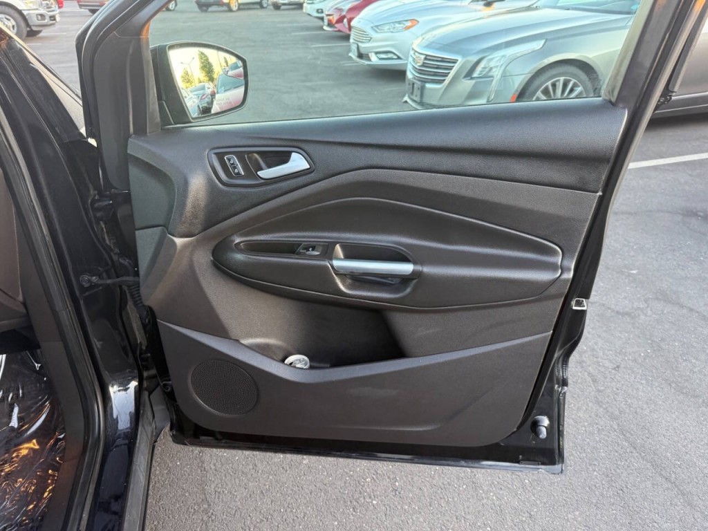 2015 Ford Escape Image 26