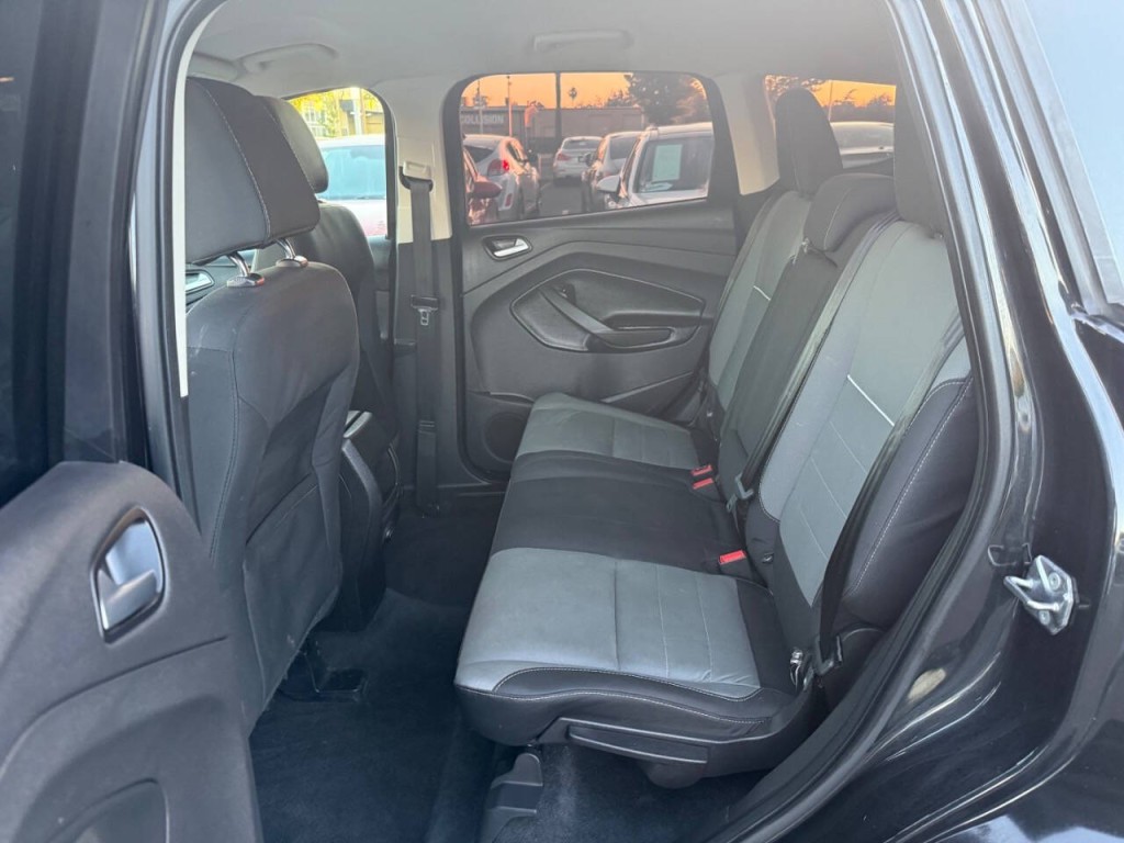 2015 Ford Escape Image 27