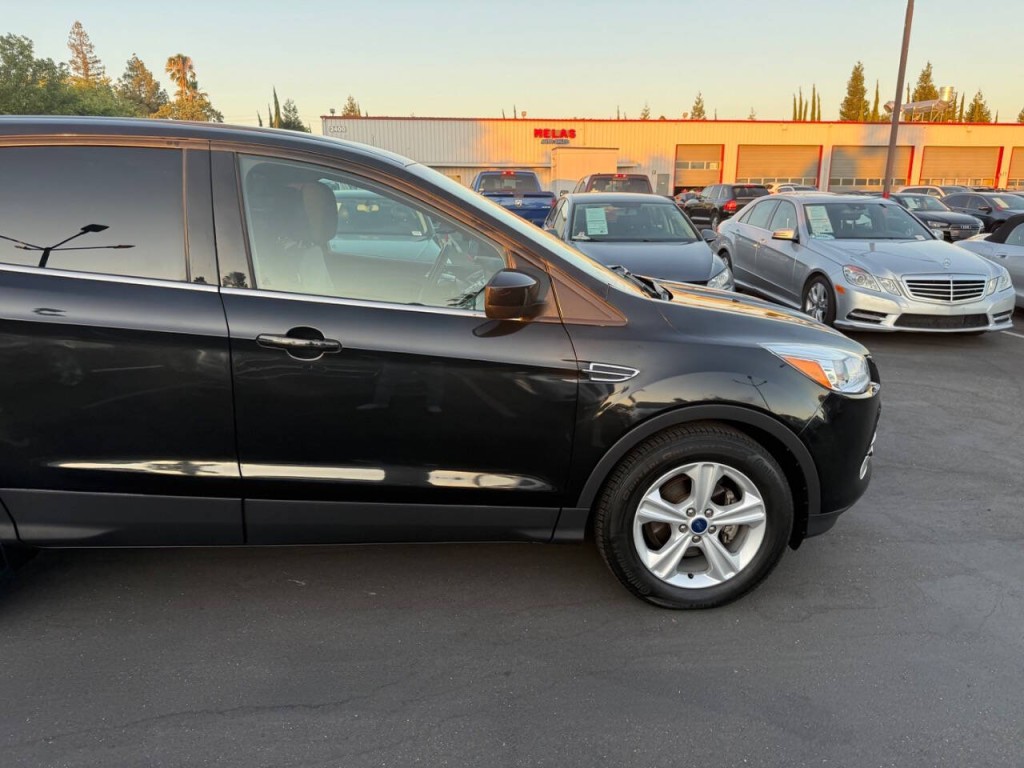 2015 Ford Escape Image 29