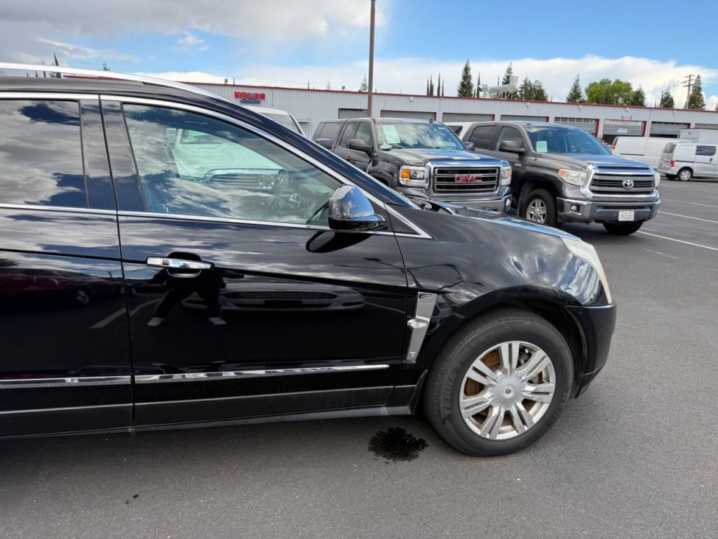 2012 Cadillac SRX Image 5