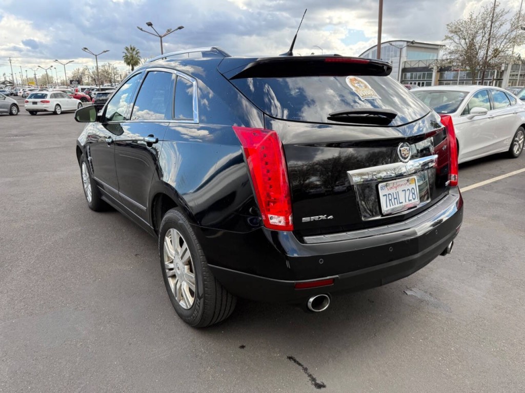 2012 Cadillac SRX Image 9