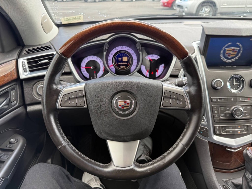 2012 Cadillac SRX Image 13
