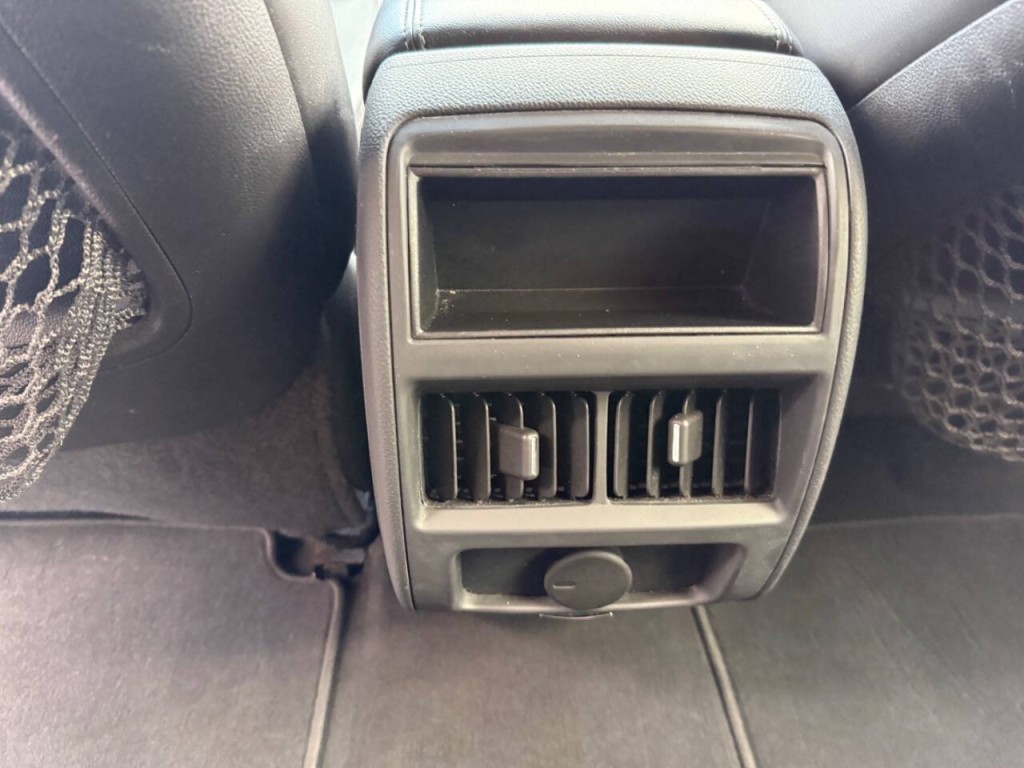 2012 Cadillac SRX Image 27