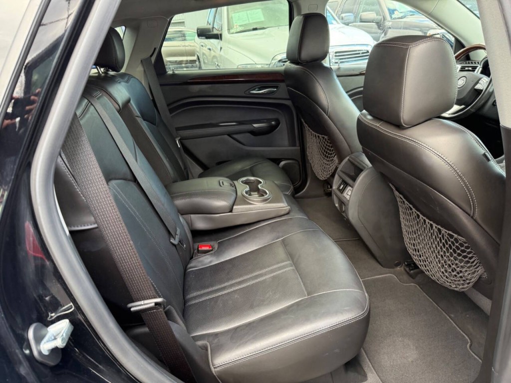 2012 Cadillac SRX Image 29