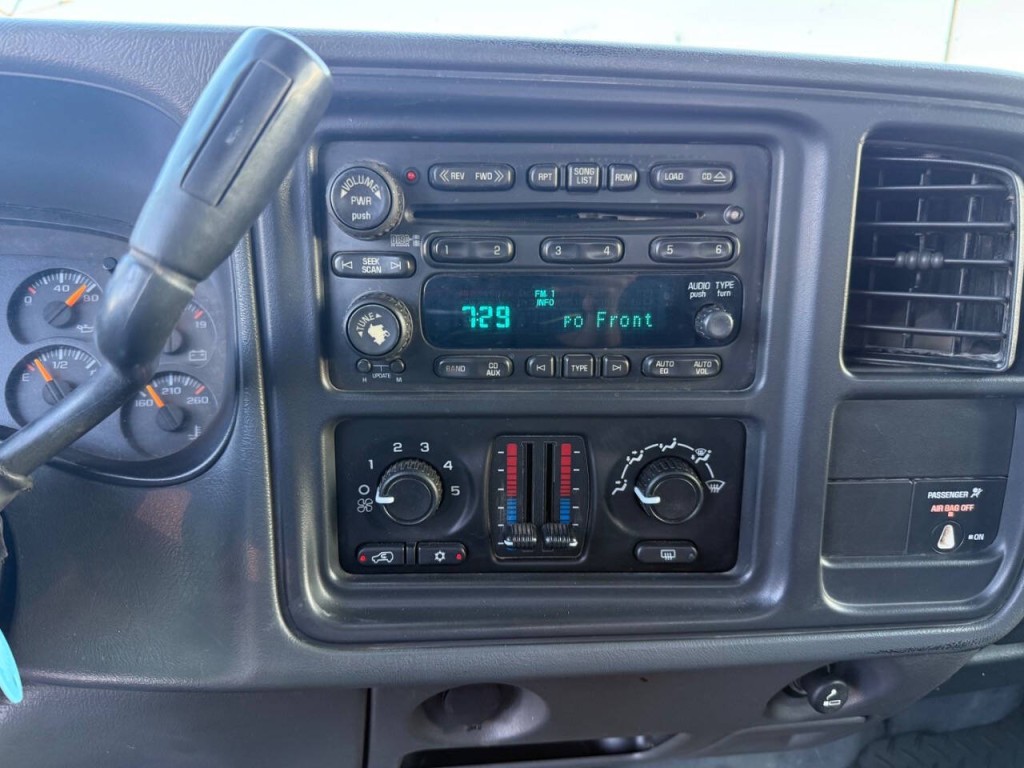 2006 GMC Sierra 2500 Image 15