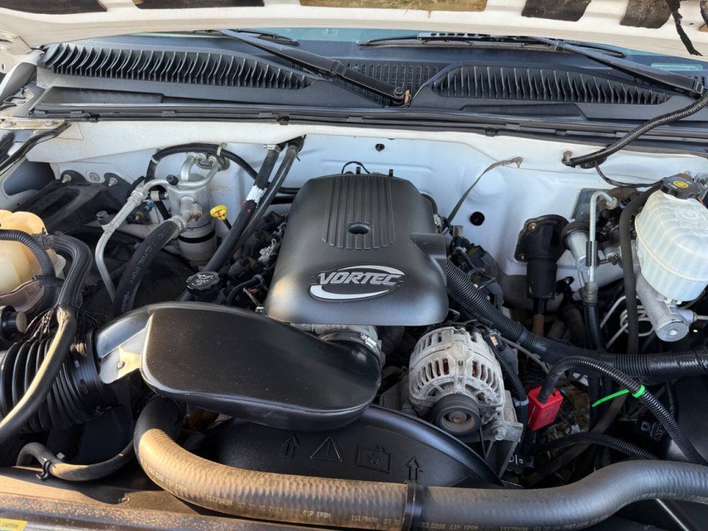 2006 GMC Sierra 2500 Image 28