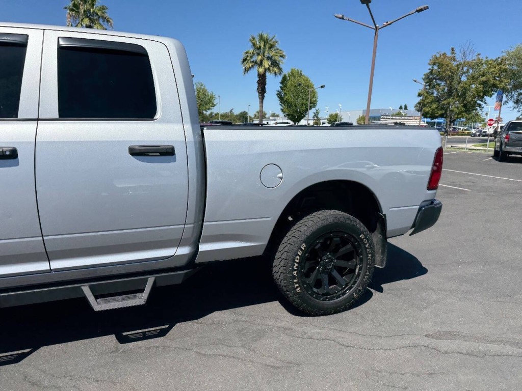 2018 RAM 1500 Image 28
